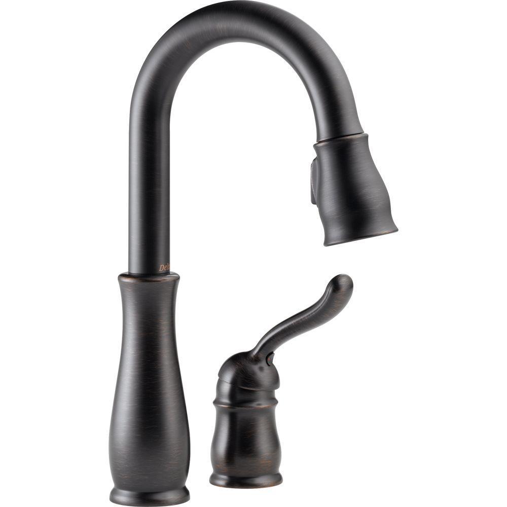 Leland Single-Handle Pull-Down Sprayer Kitchen Faucet with MagnaTite Docking in Venetian Bronze - Super Arbor