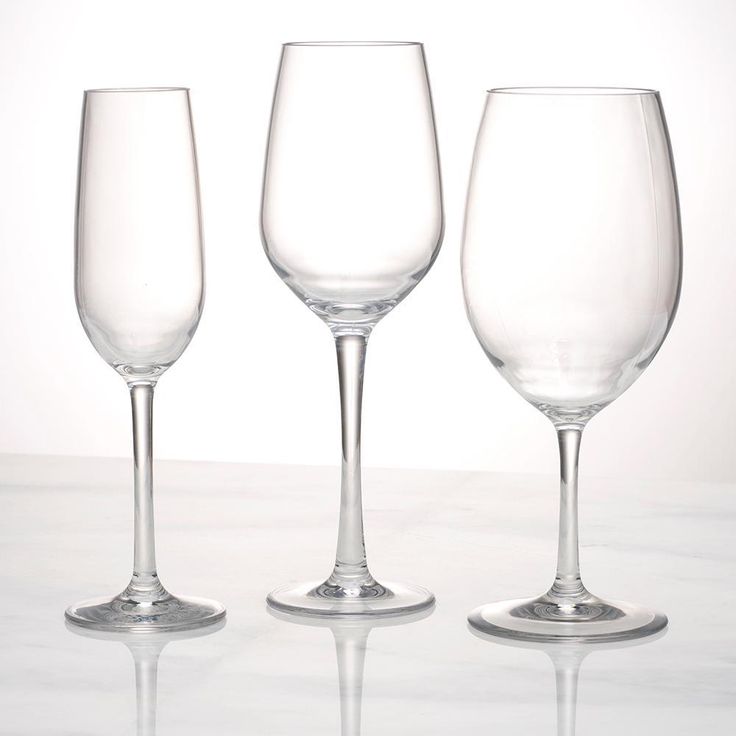 Hudson 4-Piece Tritan Acrylic 13 oz. White Wine Glass Set