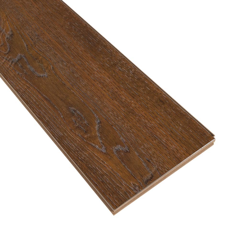 Pergo Outlast+ Waterproof Auburn Scraped Oak 10 mm T x 6.14 in. W x 47.24 in. L Laminate Flooring (451.36 sq. ft. / pallet)