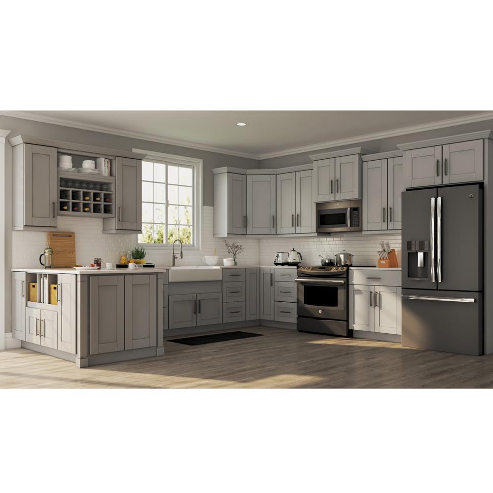 Shaker Assembled 28.5x34.5x16.5 in. Lazy Susan Corner Base Kitchen Cabinet in Dove Gray