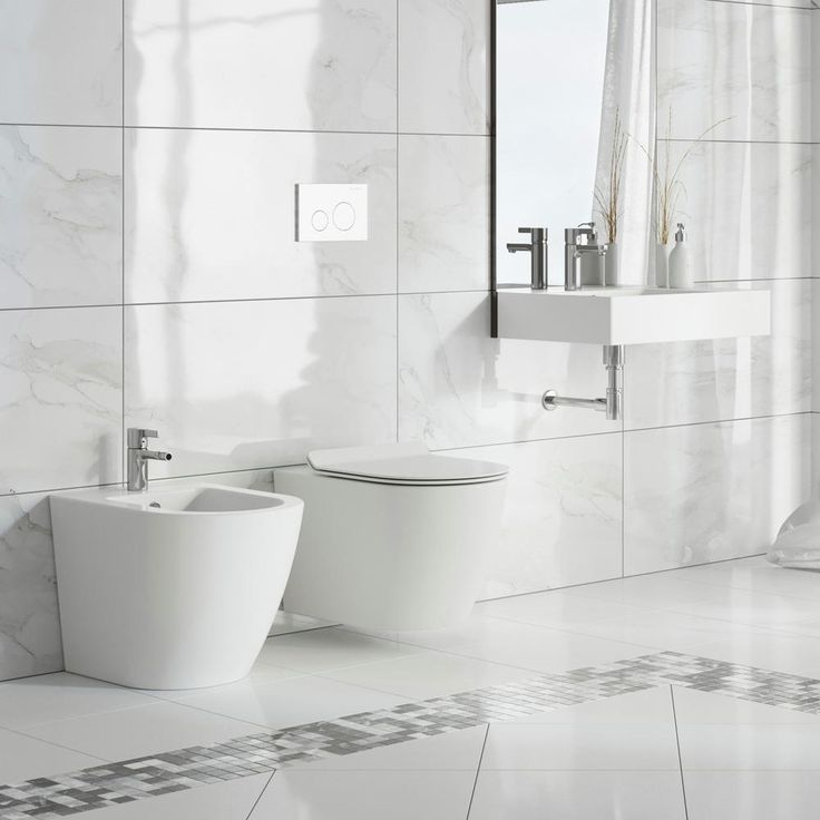 Swiss Madison St. Tropez Vessel Sink in Glossy White