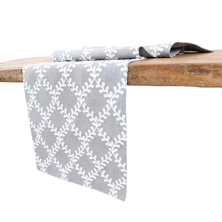 15 in. x 90 in. Piluki Leaf Crewel Embroidered Table Runner, Gray