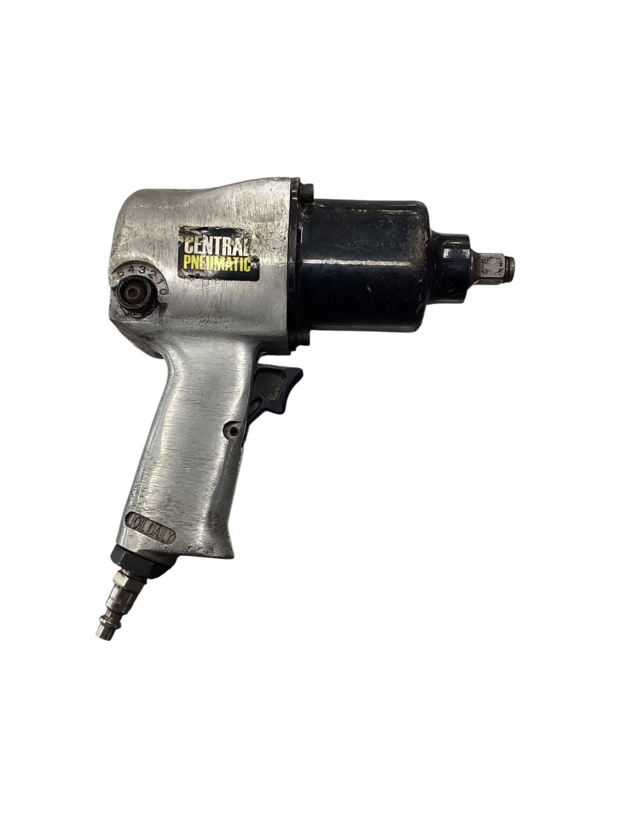 Central Pneumatic 1/2 in. Heavy Duty Air Impact Wrench (Model 69916)