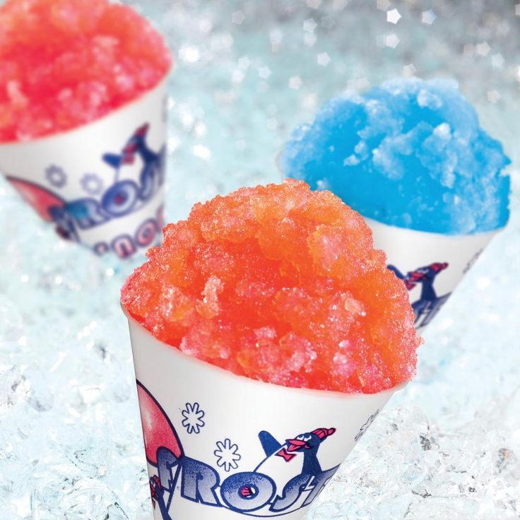Premium Snow Cone Syrup Party Kit in Red