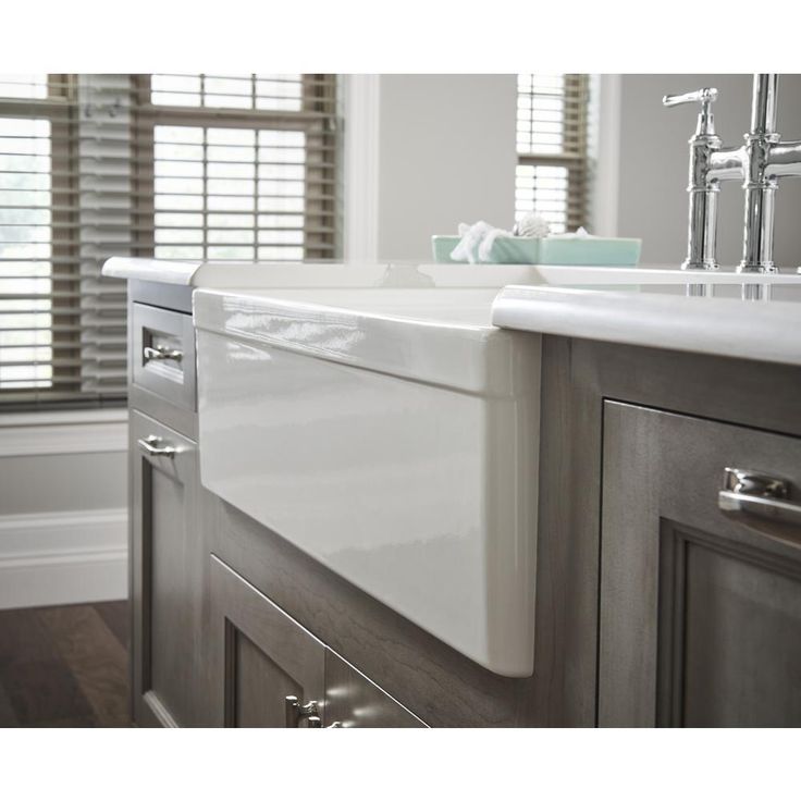 Explore Farmhouse Apron Front Fireclay 30 in. Single Bowl Kitchen Sink in Gloss White