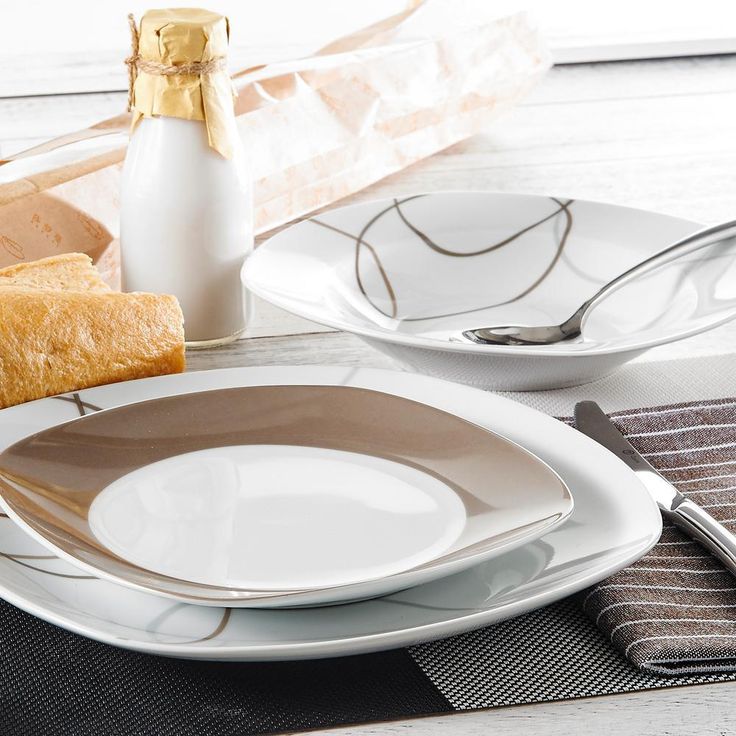 Nikita 18-Piece Casual Ivory White With Brown Lines Porcelain Dinnerware Set (Service for 6)