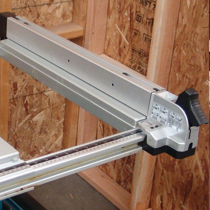 15 Amp 10 in. Corded Contractor Table Saw with 25 in. Rip Capacity and 32T Carbide Blade