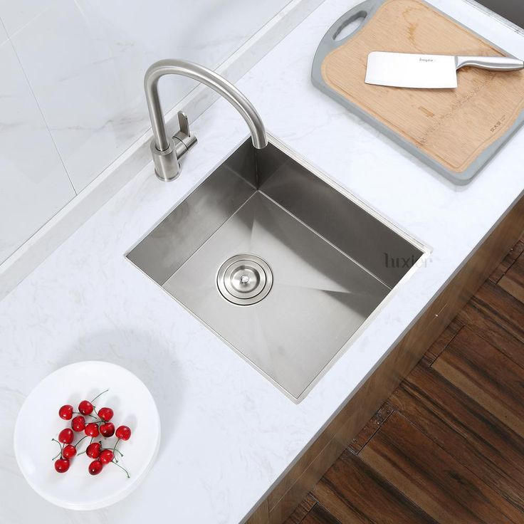 Handmade Undermount Stainless Steel 16 in. Single Bowl Bar Sink 18-Gauge