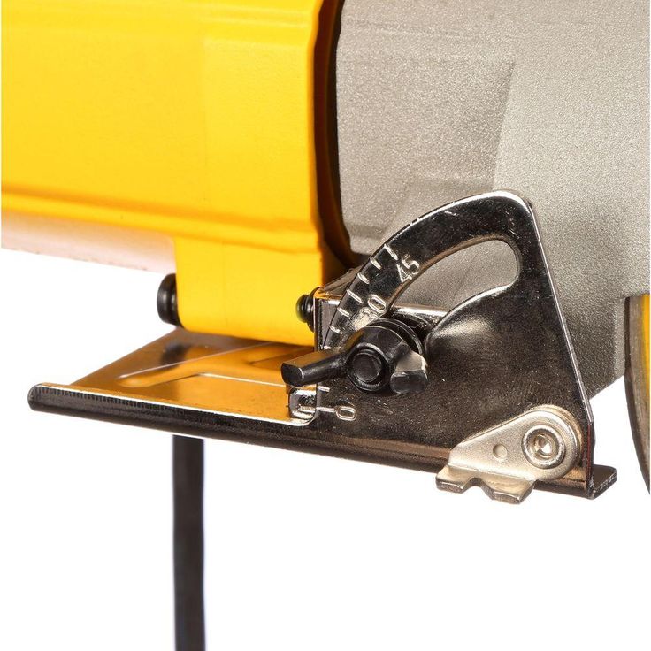 DEWALT 4 -3/8 in. Wet/Dry Hand-Held Tile Cutter