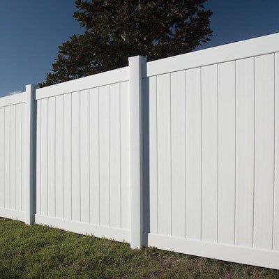 Freedom Ready-to-Assemble Everton 6-ft H x 6-ft W White Vinyl Flat-Top Vinyl Fence Panel