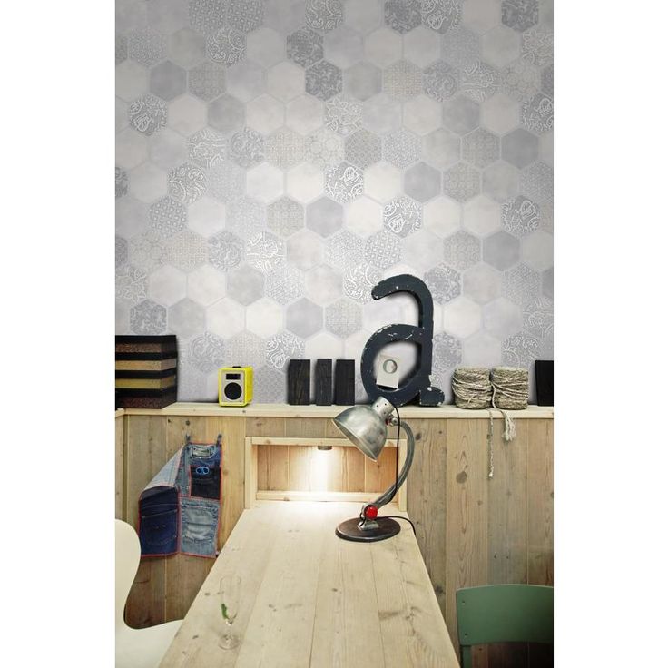 Emser VIRTUE 9-Pack White 18-in x 18-in Glazed Porcelain Patterned Floor and Wall Tile