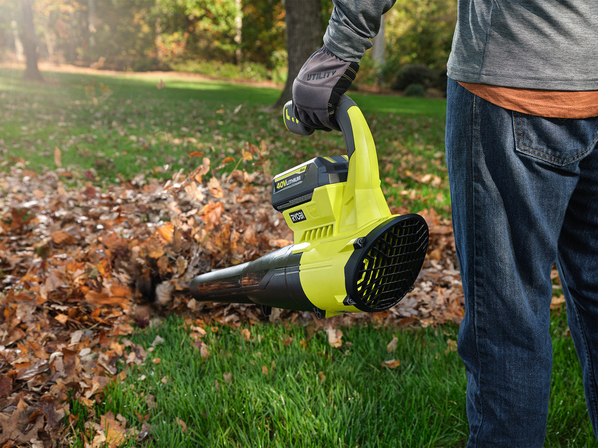 RYOBI Reconditioned 155 MPH 300 CFM 40-Volt Lithium-Ion Cordless Jet Fan Blower with 2.6 Ah Battery and Charger