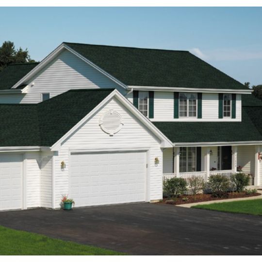 GAF Timberline Natural Shadow Shingles with StainGuard Protection, Hunter Green, 13-1/4 in x 39-3/8 in