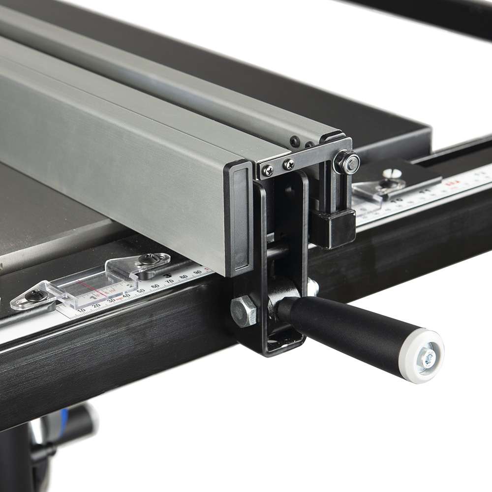 DELTA Contractor Saws 10-in Carbide-Tipped Blade 15-Amp Table Saw