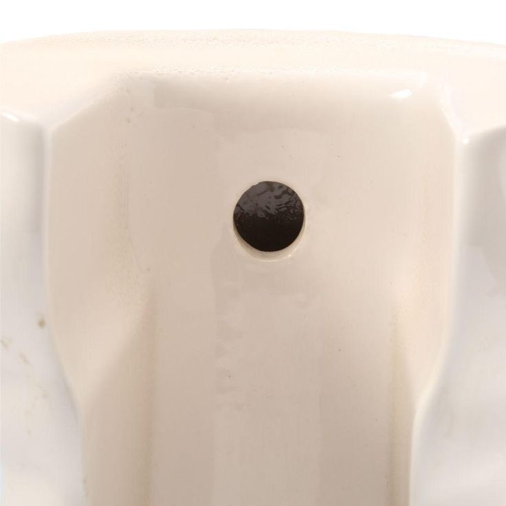 Elizabethan Classics Aberdeen Pedestal Only in Bisque