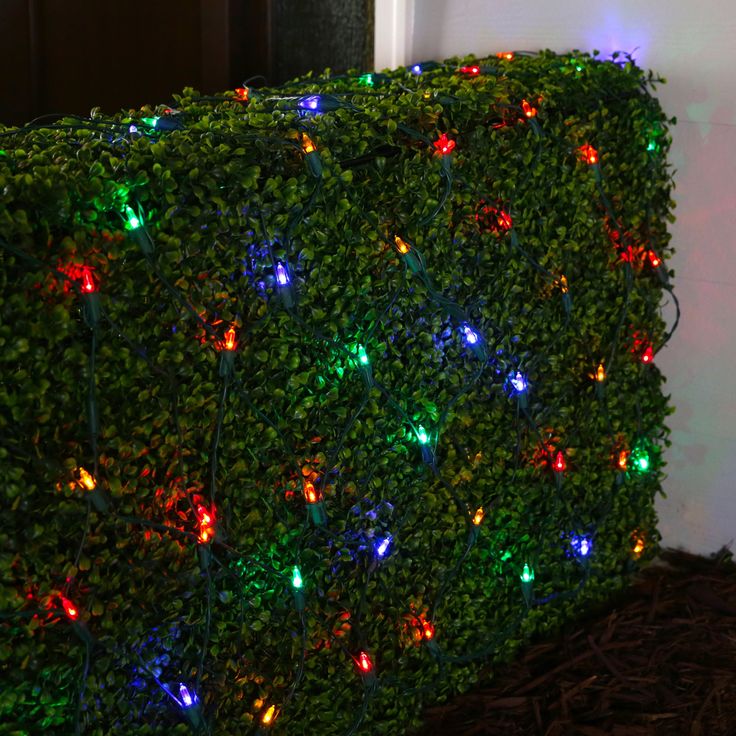 GE StayBright 5-ft x 4-ft Constant Multicolor LED Mini Plug-In Christmas Net Lights ENERGY STAR