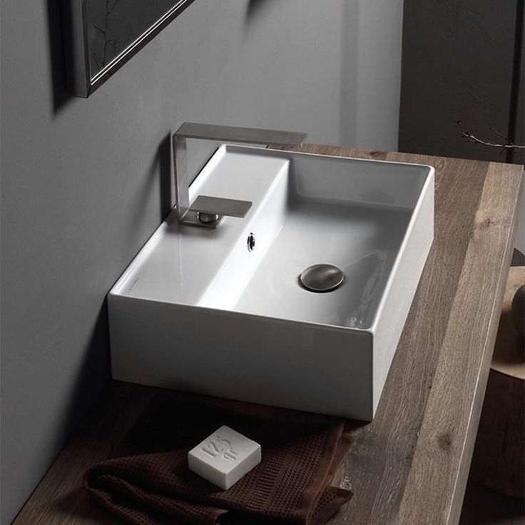 Nameeks Teorema Wall Mounted Bathroom Sink in White