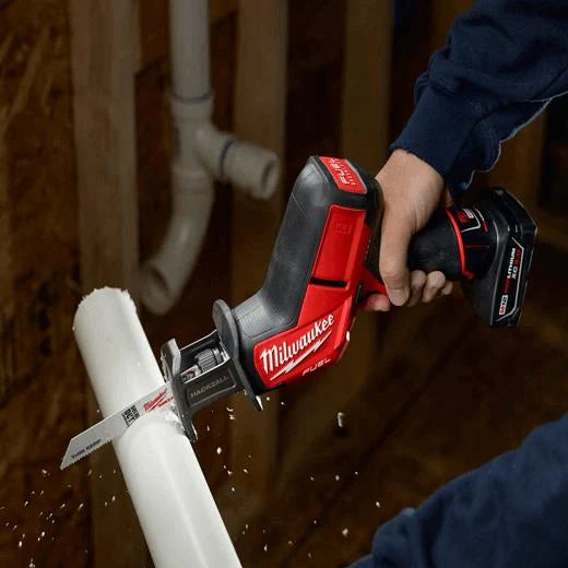 Milwaukee M12 FUEL 12-Volt Brushless Cordless HACKZALL Reciprocating Saw Kit with XC High Output 5.0Ah Battery