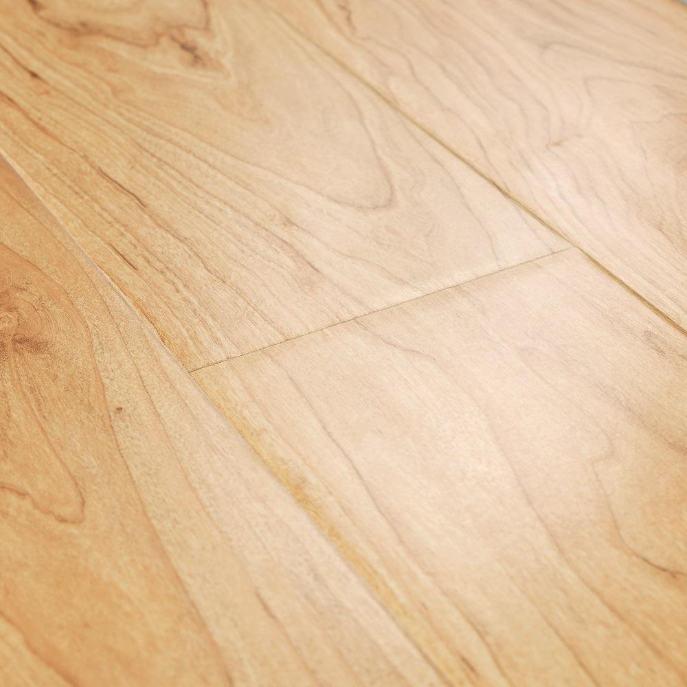 Pergo Outlast+ Waterproof Marigold Oak 10 mm T x 7.48 in. W x 47.24 in. L Laminate Flooring (549.64 sq. ft. / pallet)