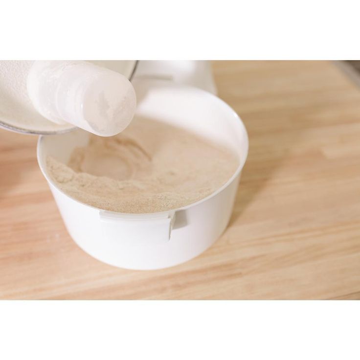 Classic 20-Cup 11-Speed White Grain Mill with Removable Filter