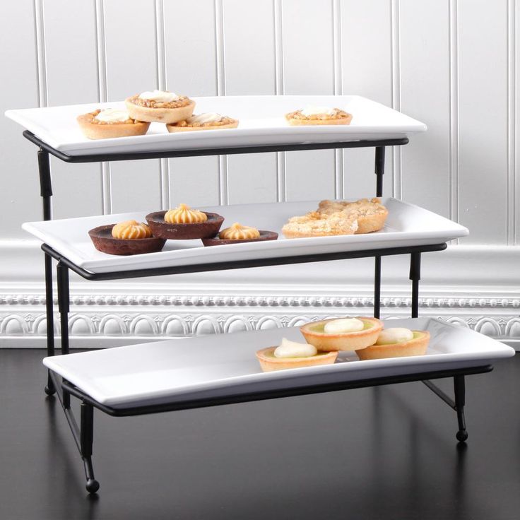 Gracious Dining 4-Piece White 3-Tier Fine Ceramic Cake Stand with Metal Rack