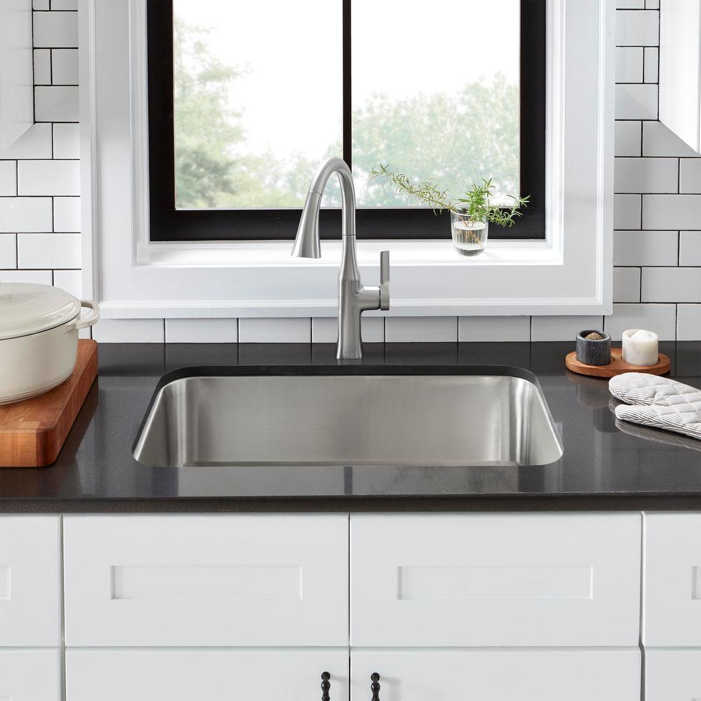Rubicon Single-Handle Pull-Down Sprayer Kitchen Faucet in Vibrant Stainless - Super Arbor