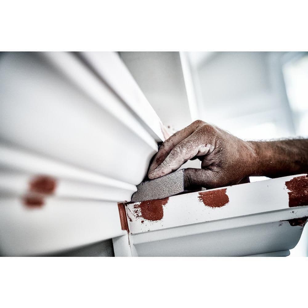 3M Pro Grade Precision 2.875 in. x 4.5 in. x 1 in. 220 Grit Edge Detailing Dual Angle Sanding Sponge