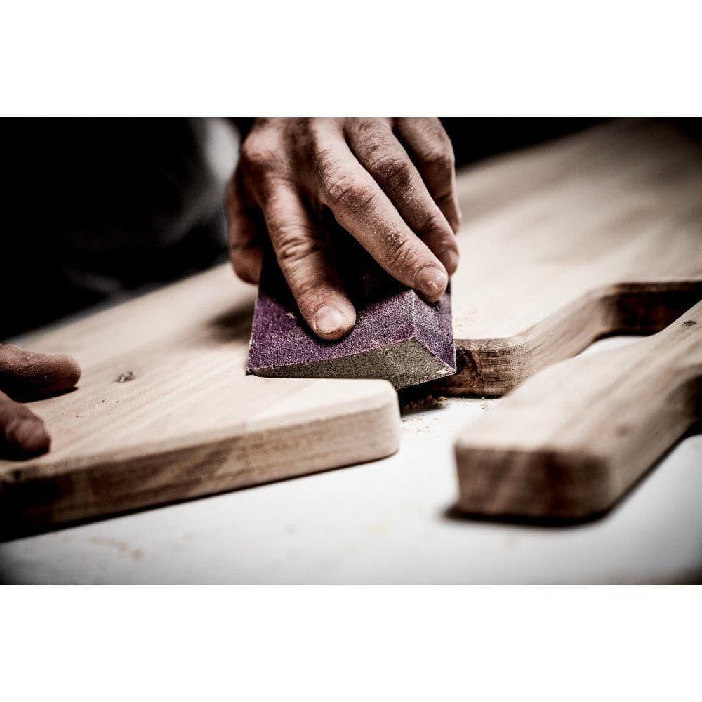 3M Pro Grade Precision 2.875 in. x 4.5 in. x 1 in. 220 Grit Edge Detailing Dual Angle Sanding Sponge