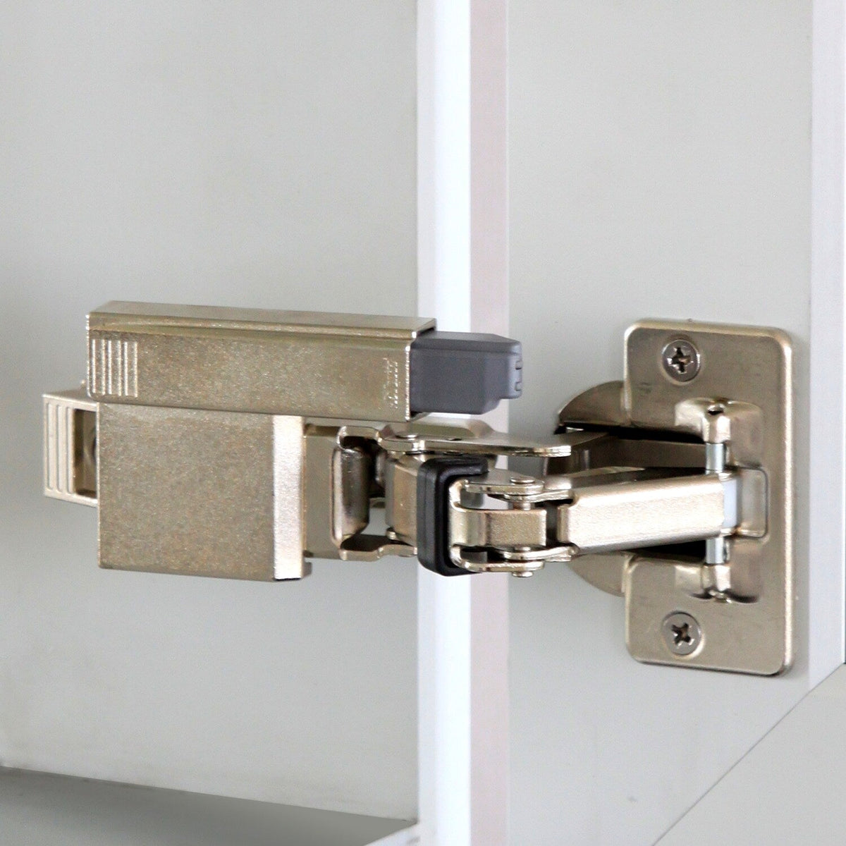 WELLFOR DH 23-in x 30-in Surface/Recessed Mount Satin Aluminum Mirrored Soft Close Medicine Cabinet
