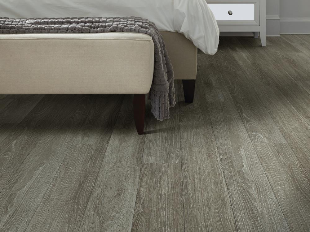 Shaw Westwork Glider 6-in Wide x 2-1/2-mm Thick Waterproof Luxury Vinyl Plank Flooring (41.72-sq ft)