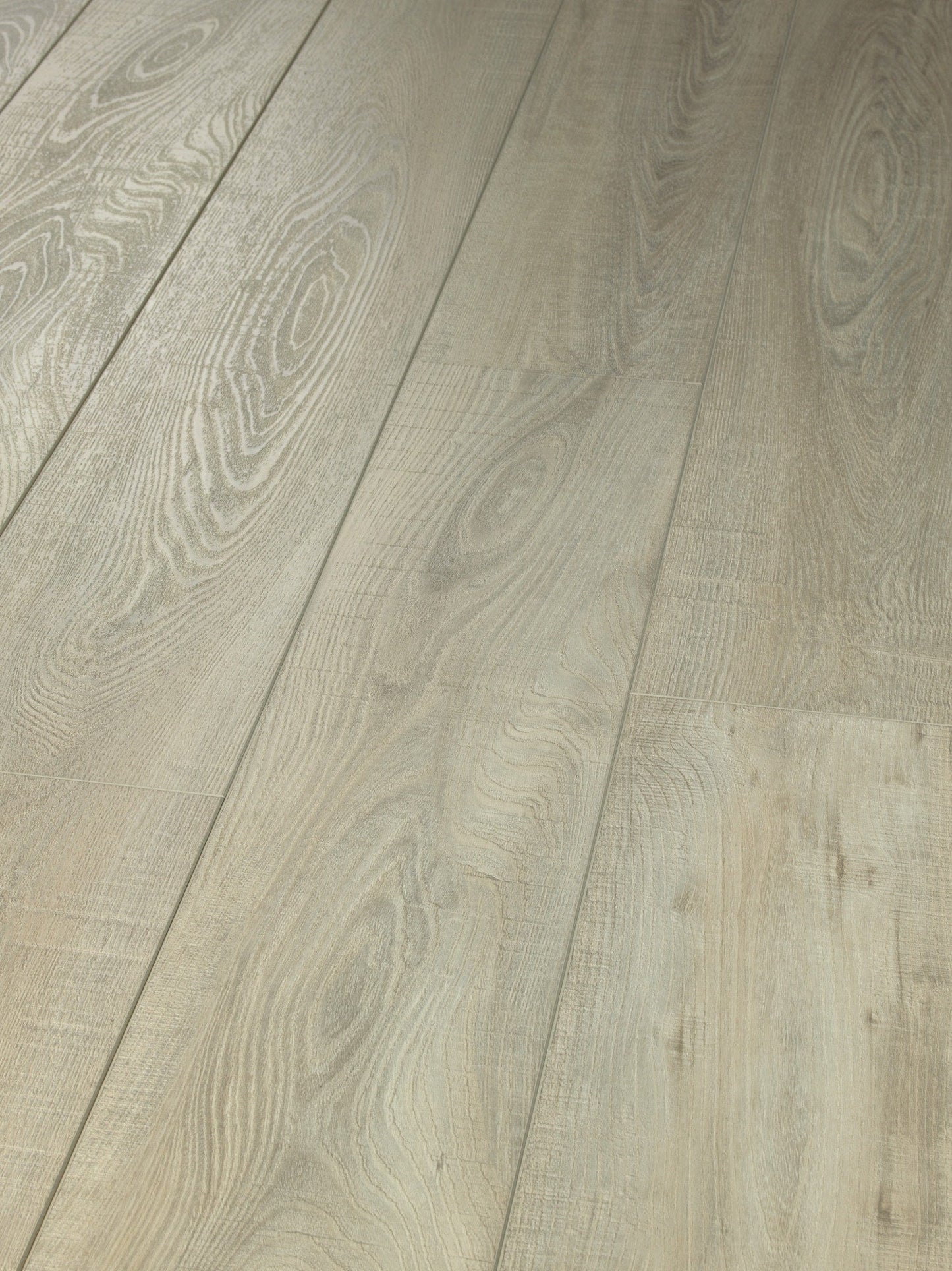 Shaw Parallax HD Plus Exquisite 7-in Wide x 8-mm Thick Waterproof Luxury Vinyl Plank Flooring (18.91-sq ft)