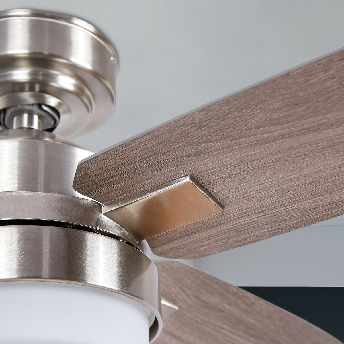 Hunter Crossfield LED 54-in Brushed Nickel Indoor Ceiling Fan with Light Kit, 4-Blade