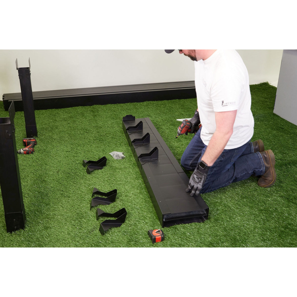 Fortress Building Products Black Steel Single Hanger Bracket