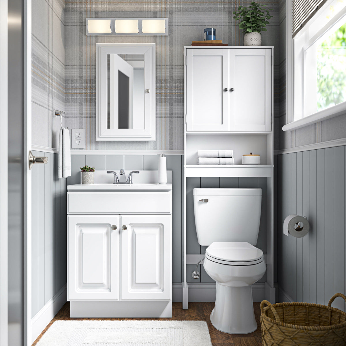 Project Source 24-in White Raised Panel Single Sink Bathroom Vanity with White Cultured Marble Top