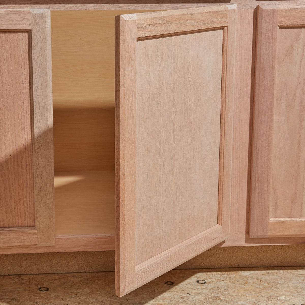 Project Source Oak Brook 60-in W x 35-in H x 23.75-in D Unfinished Oak Sink Base Stock Cabinet, Fully Assembled