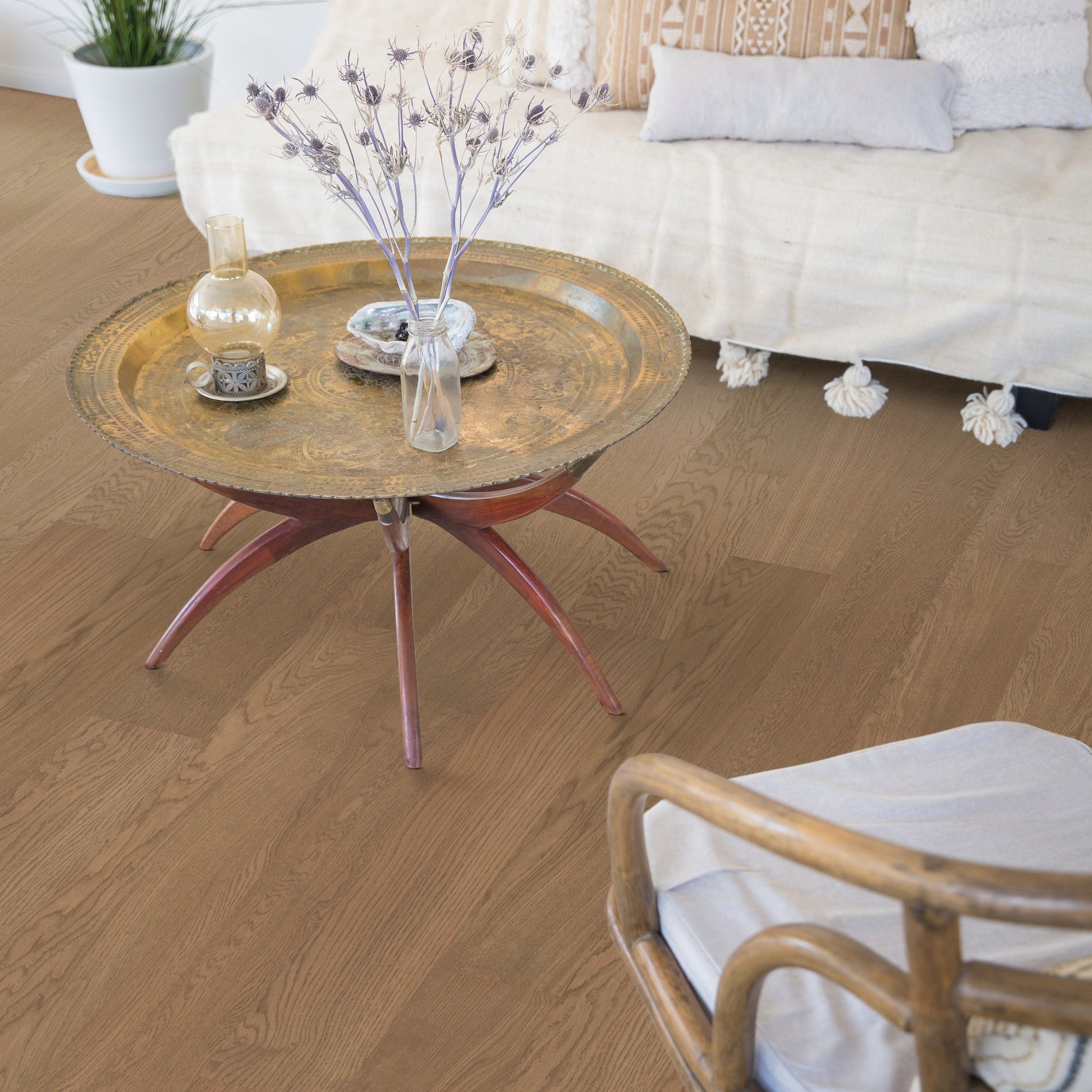 SMARTCORE Oak Golden Hour hardwood flooring — detail view