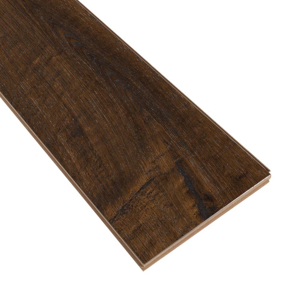 Pergo Outlast+ Waterproof Java Scraped Oak 10 mm T x 6.14 in. W x 47.24 in. L Laminate Flooring (451.36 sq. ft. / pallet)