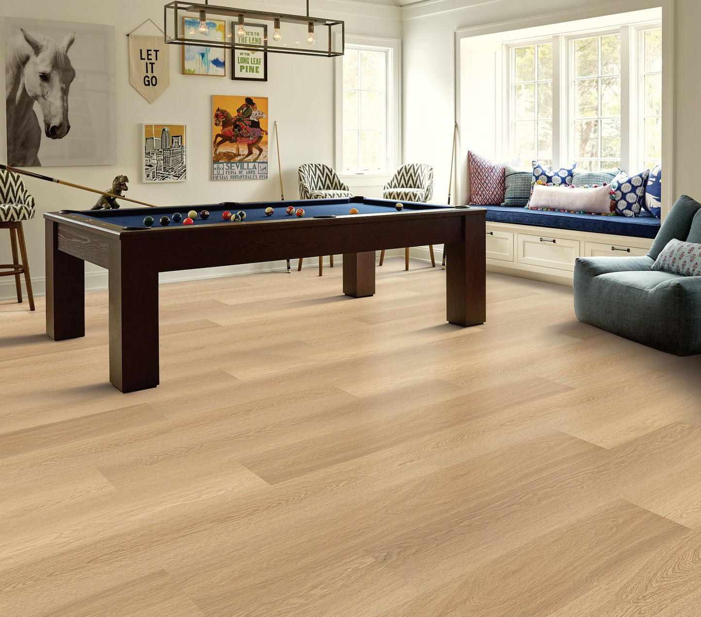 Shaw Floors Shaw Newcastle Great Hall Oak Brown 12-mil x 7-in W x 48-in L Waterproof Interlocking Luxury Vinyl Plank Flooring (18.68-sq ft/ Carton)