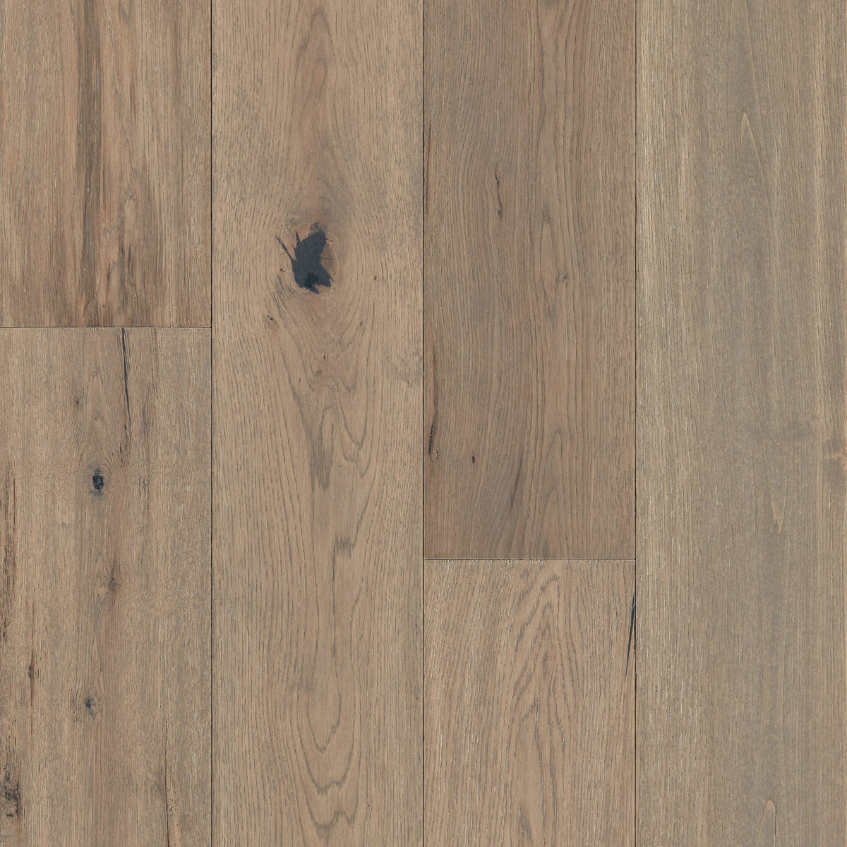 Bruce America's Best Choice Breezy Gray White Oak 6-1/2-in W x 3/8-in T x Varying Length Handscraped Engineered Hardwood Flooring (32.11-sq ft / Carton)