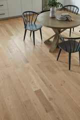Bruce America's Best Choice Dune Trail White Oak 5-in W x 3/4-in T x Varying Length Wirebrushed Solid Hardwood Flooring (23.5-sq ft / Carton)