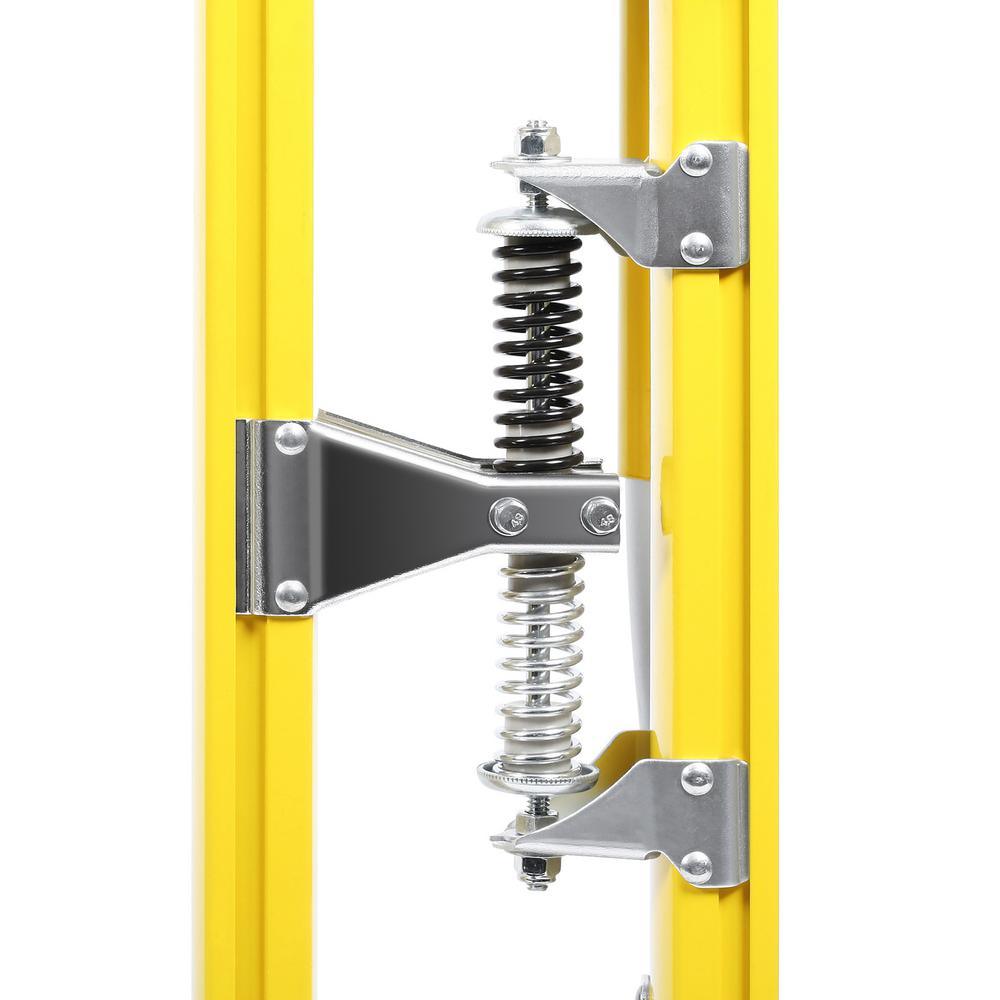 18 in. to 30 in. Yellow Mag Pros Magnesium Drywall Stilts - Super Arbor