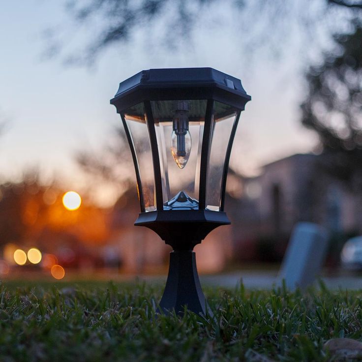 Victorian Bulb Series Single Black Integrated LED Outdoor Solar Lamp with 3-Mounting Options and GS Solar LED Light Bulb