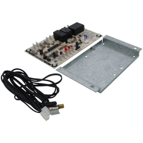 Rheem 47-102684-194 control board - detail view (Product Type: Control Board; Type: Kit)