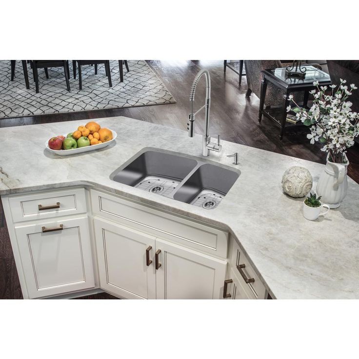 Dual Mount 18-Gauge Stainless Steel 33 in. 2-Hole 60/40 Double Bowl Kitchen Sink with Grid and Drain Assemblies