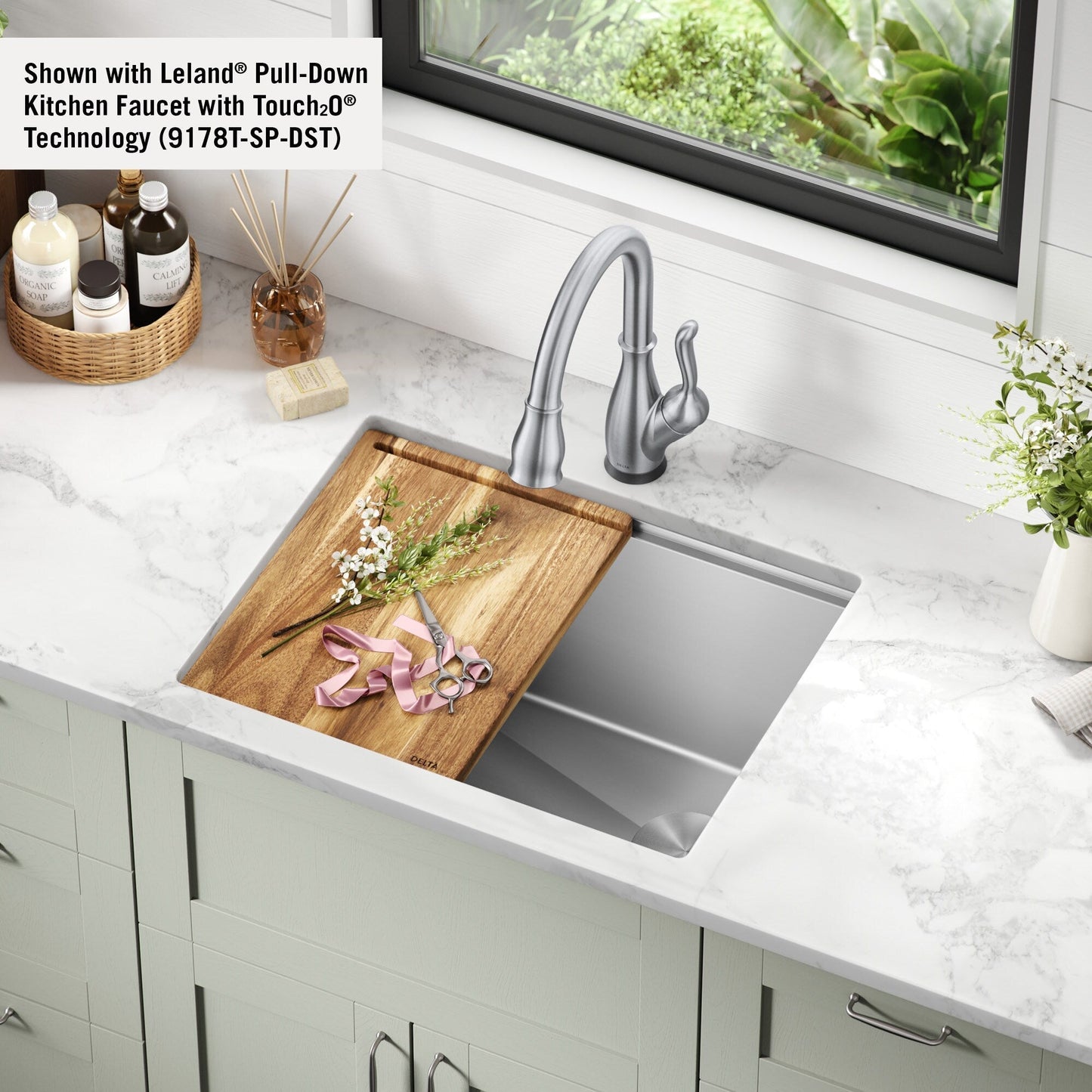 Delta Stainless Steel Undermount Laundry Sink with Drain