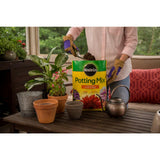 Miracle-Gro 1 cu. ft. Potting Mix - Super Arbor