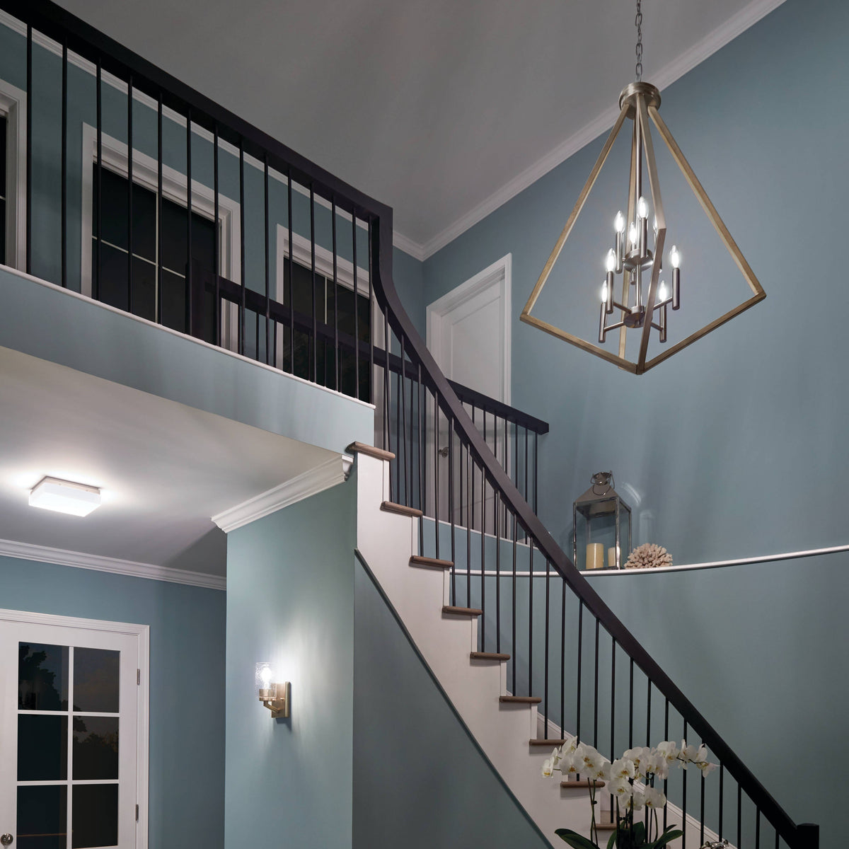 Kichler Deryn 8-Light Distressed Gray Farmhouse Cage Chandelier