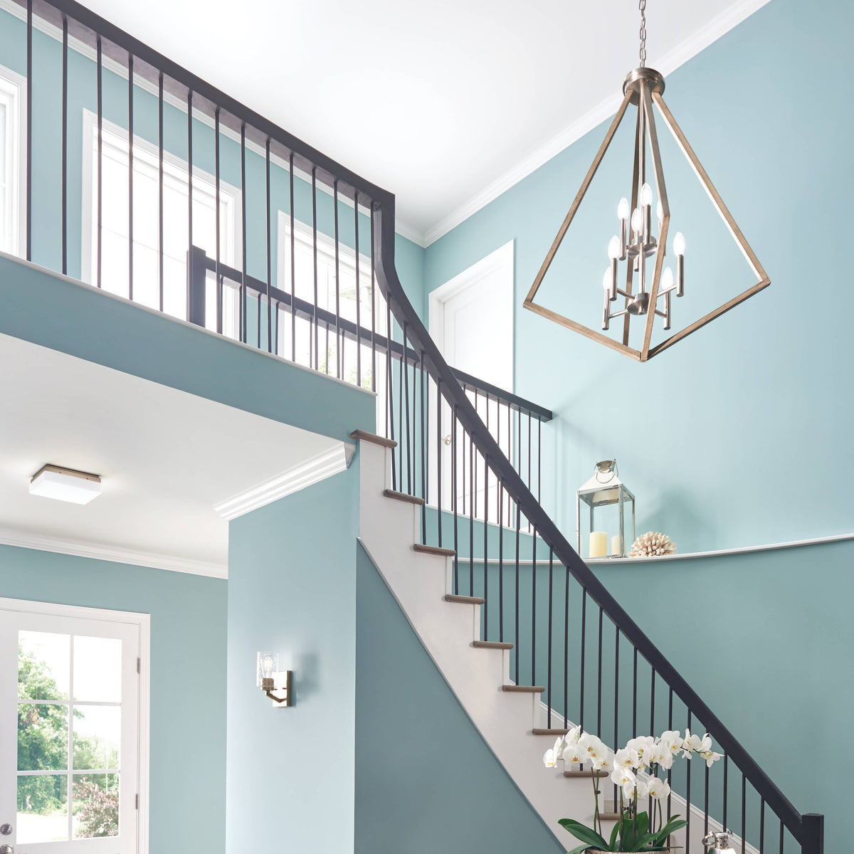 Kichler Deryn 8-Light Distressed Gray Farmhouse Cage Chandelier