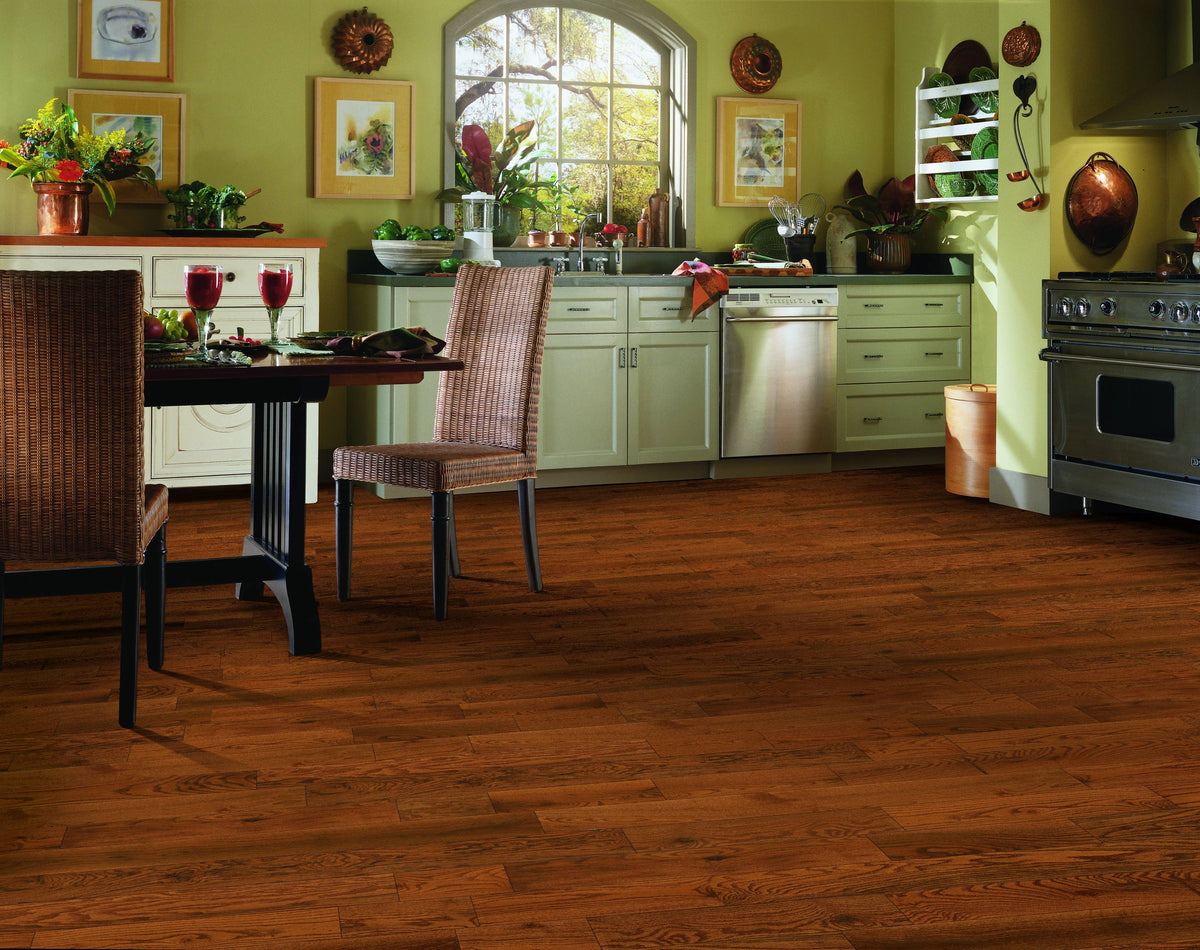 Bruce Frisco Gunstock Oak 5-in W x 3/4-in T x Varying Length Smooth/Traditional Solid Hardwood Flooring (23.5-sq ft / Carton)