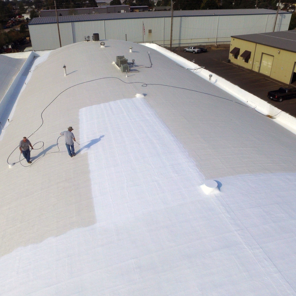 AMES Maximum Stretch 5-Gallon White Elastomeric Reflective Roof Coating & Sealant, 1-Year Limited Warranty